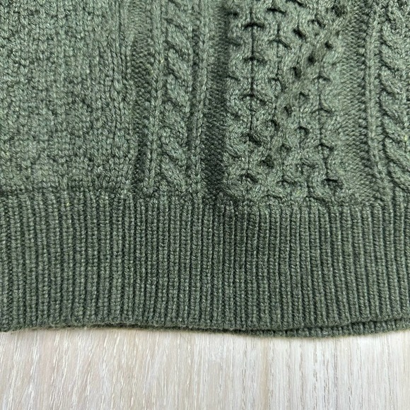 J Crew Olive Green Cozy Fitted Popcorn Wool Cable Knit Pullover Sweater XS - Picture 10 of 15